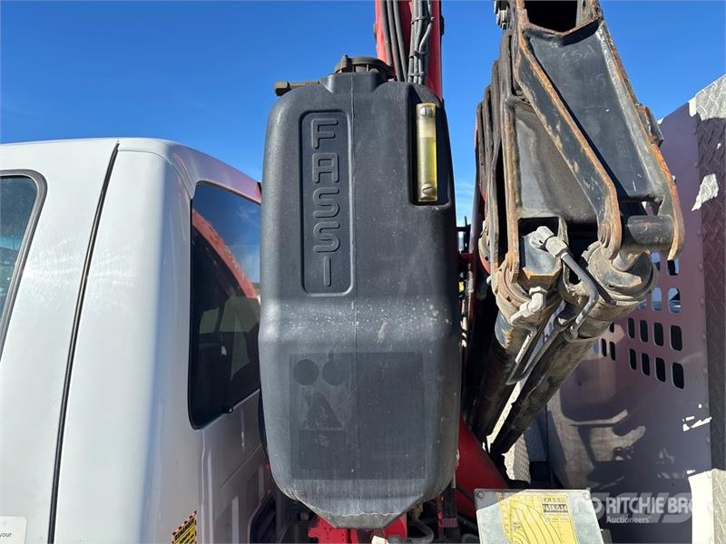 Ford F65A.0.24 6129 lb Knuckle Boom on Ford F-550 XLT 4 Tovornjaki z žerjavom