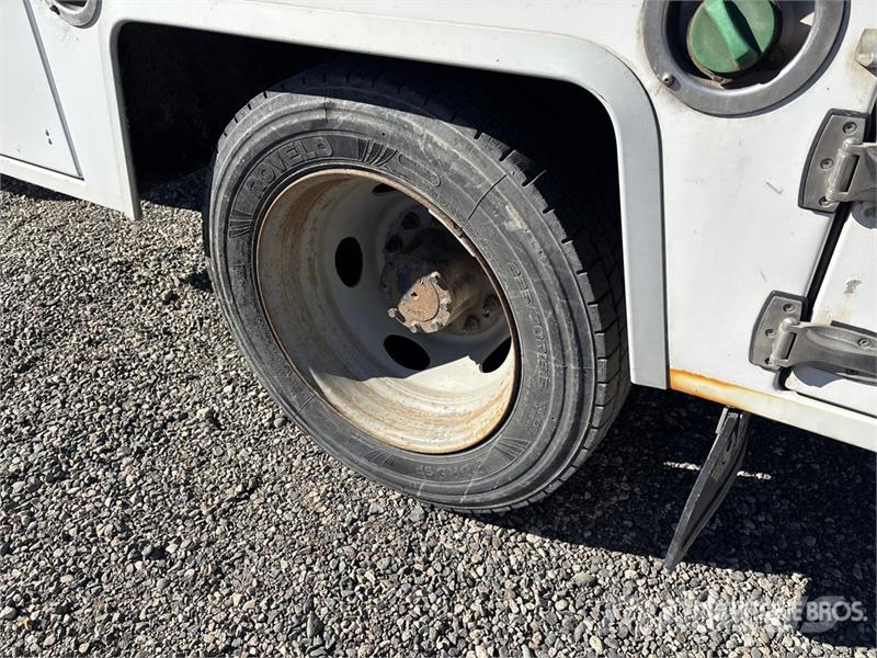 Ford F65A.0.24 6129 lb Knuckle Boom on Ford F-550 XLT 4 Tovornjaki z žerjavom