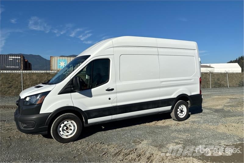 Ford Transit 250 Cargo Van Панельні фургони