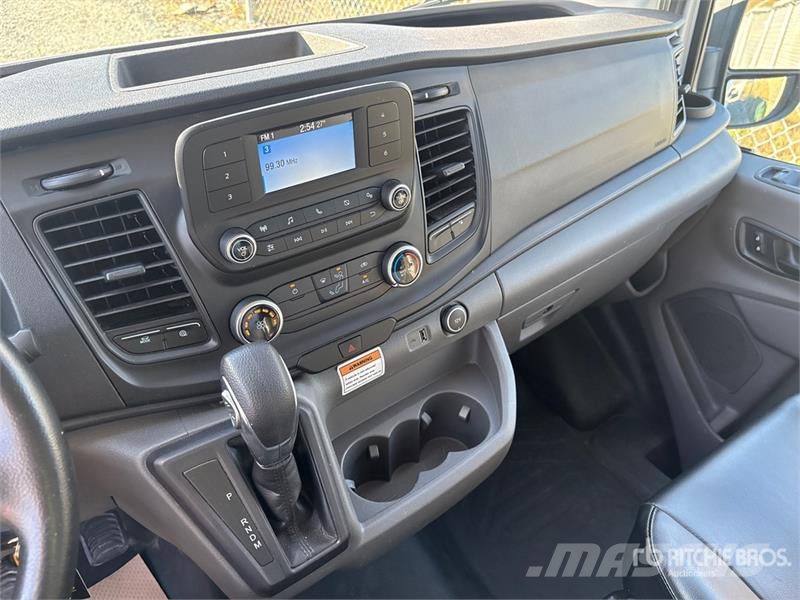 Ford Transit 250 Cargo Van Панельні фургони