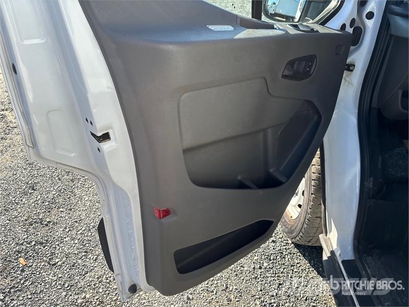 Ford Transit 250 Cargo Van Панельні фургони