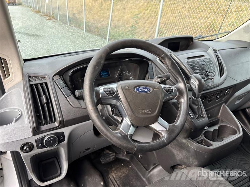 Ford Transit 250 Cargo Van Dostavna vozila / kombiji