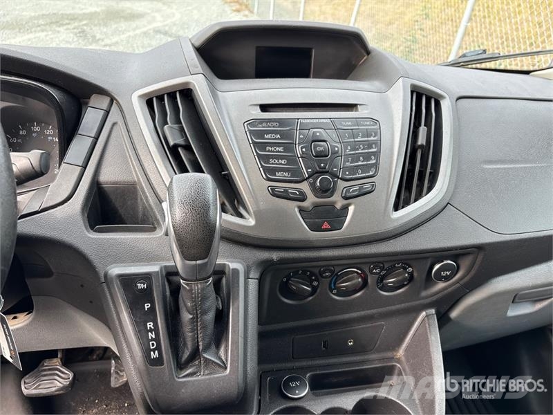 Ford Transit 250 Cargo Van Dostavna vozila / kombiji