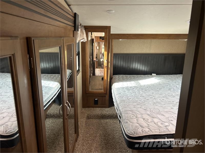 Forest River Coachmen 28 ft T/A Travel Trailer Druge prikolice