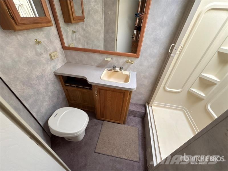  Four Winds Motor Home Autofurgonai ir karavanai