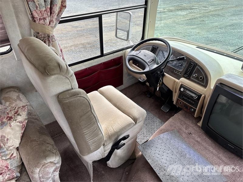  Four Winds Motor Home Autofurgonai ir karavanai