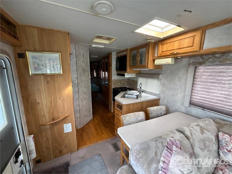  Four Winds Motor Home Autofurgonai ir karavanai