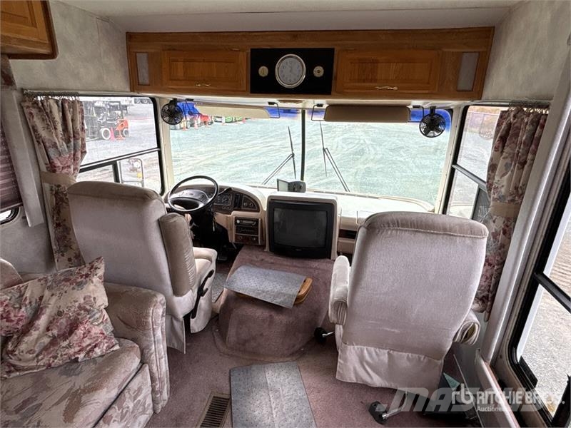  Four Winds Motor Home Autofurgonai ir karavanai