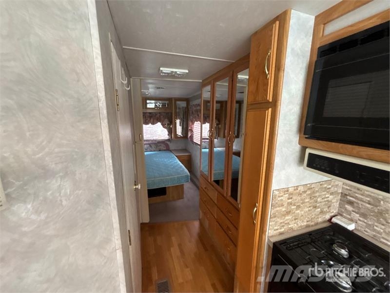  Four Winds Motor Home Autofurgonai ir karavanai