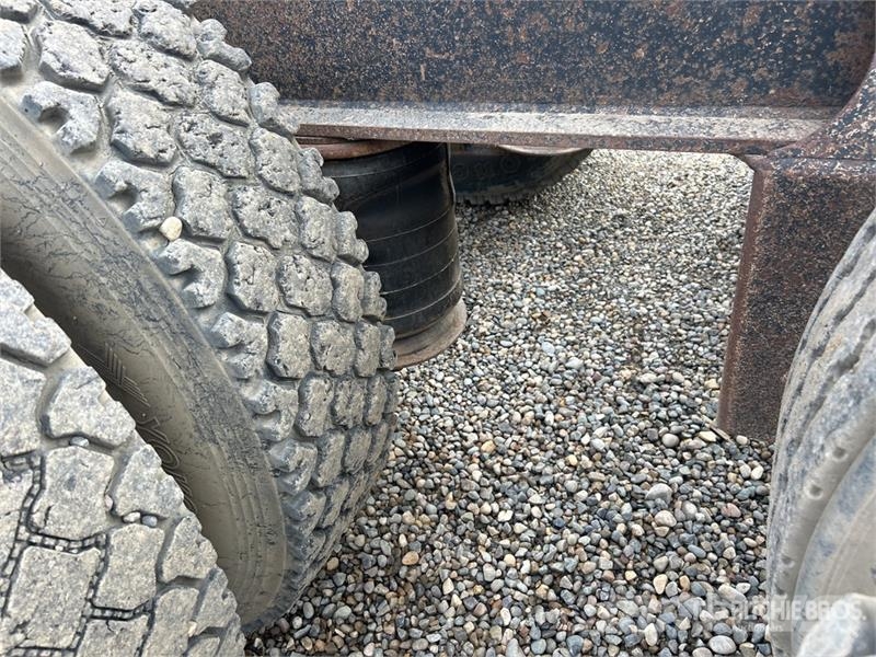 Freflyt 53 ft Tri/A Hayrack Log Trailer Rönkszállító pótkocsik
