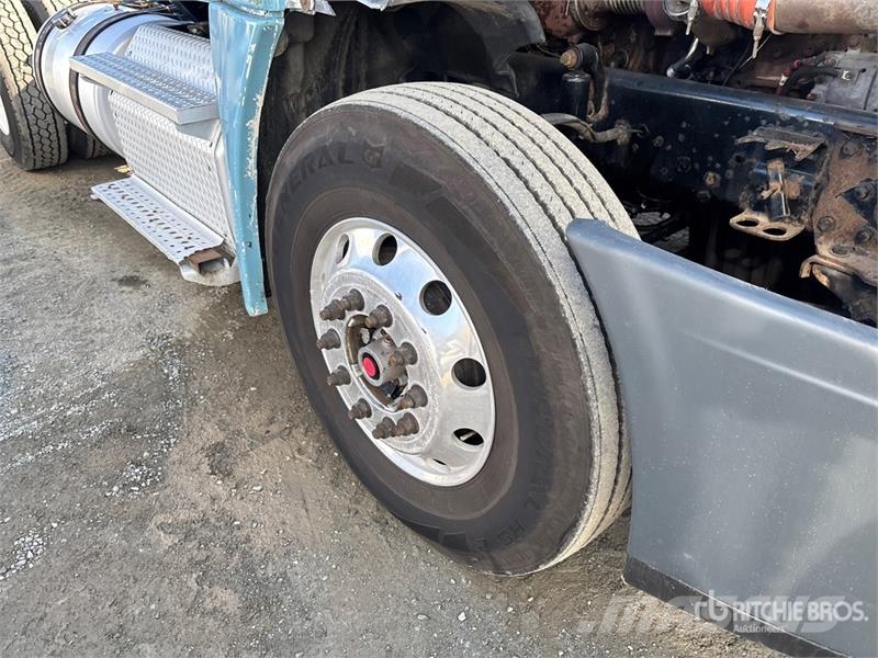 Freightliner Cascadia 125 Седельные тягачи