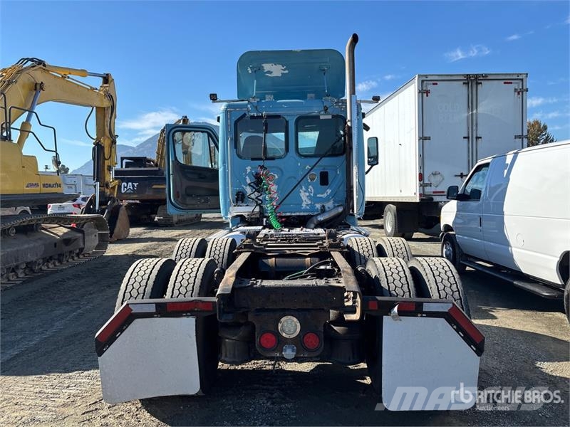 Freightliner Cascadia 125 Седельные тягачи