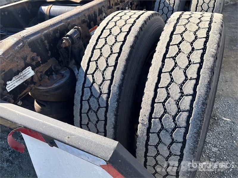 Freightliner Cascadia 125 Седельные тягачи