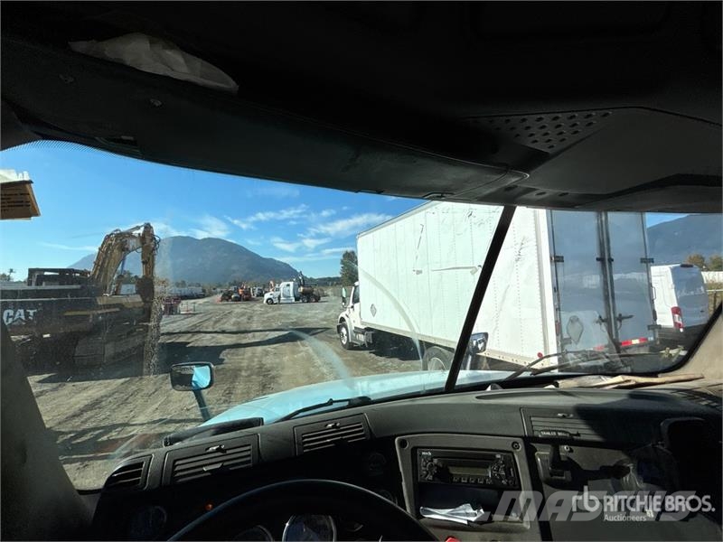 Freightliner Cascadia 125 Седельные тягачи