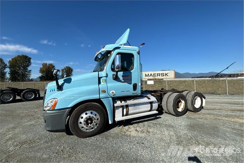 Freightliner Cascadia 125 Седельные тягачи