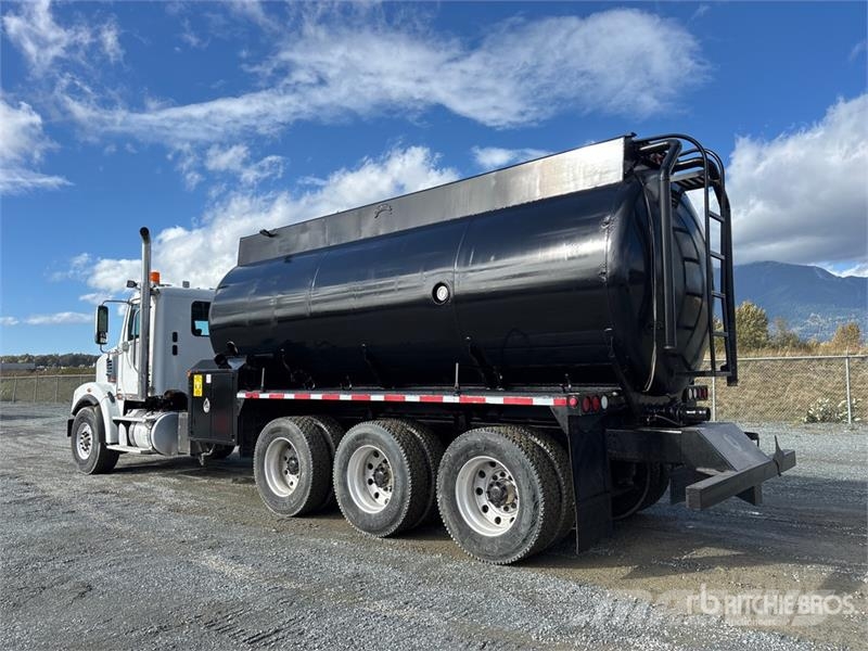 Freightliner Coronado 122 19380 L 8x6 Water Truck Tankvogne - vand