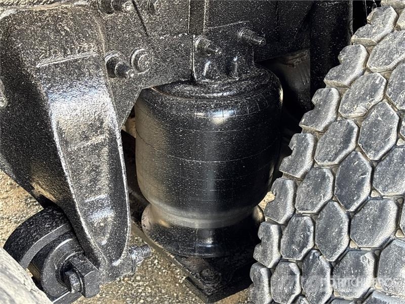 Freightliner Coronado 122 19380 L 8x6 Water Truck Tankvogne - vand