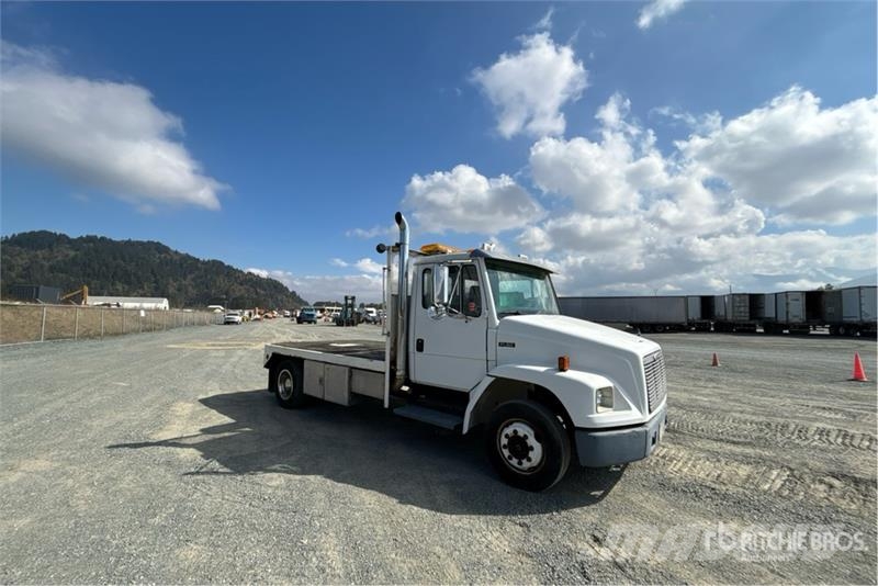 Freightliner FL 60 Madelautod