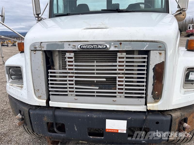 Freightliner FL80 4x2 S/A Sanding Truck Drugi tovornjaki