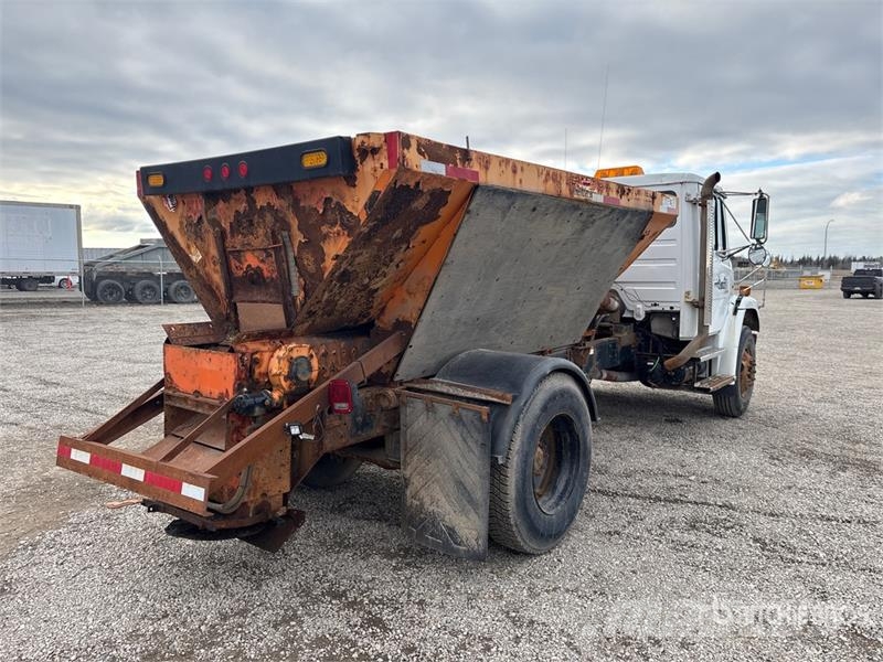 Freightliner FL80 4x2 S/A Sanding Truck Drugi tovornjaki