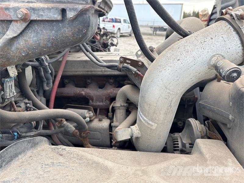Freightliner FL80 4x2 S/A Sanding Truck Drugi tovornjaki