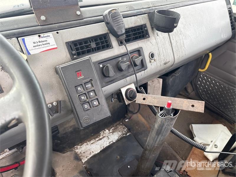 Freightliner FL80 4x2 S/A Sanding Truck Drugi tovornjaki