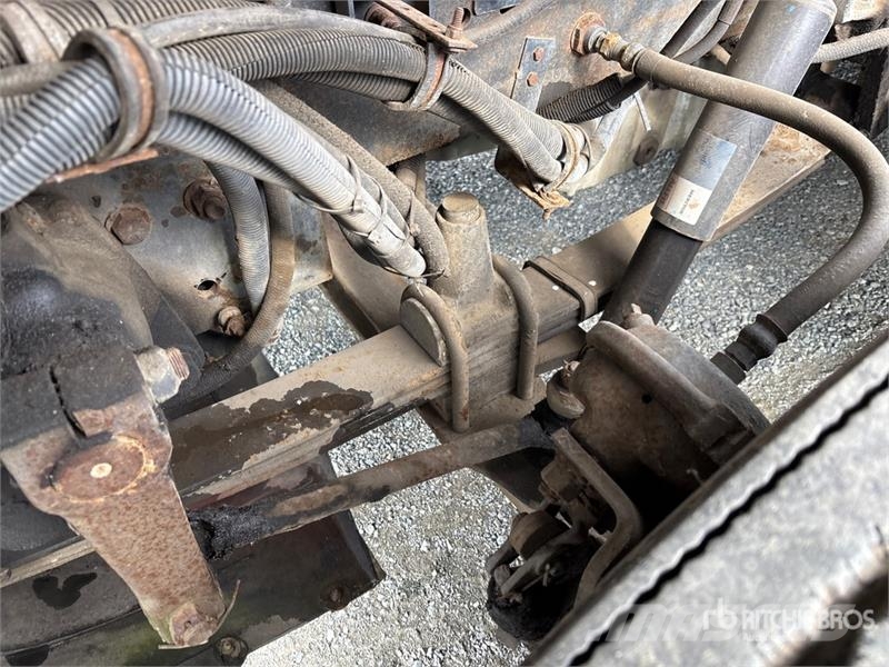 Freightliner FLA086 6x4 Movie Cast Truck Autre camion