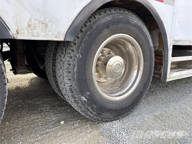 Freightliner FLA086 6x4 Movie Cast Truck Autre camion