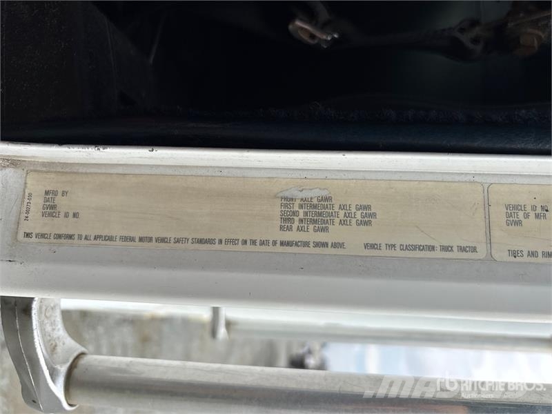 Freightliner FLA086 6x4 Movie Cast Truck Autre camion