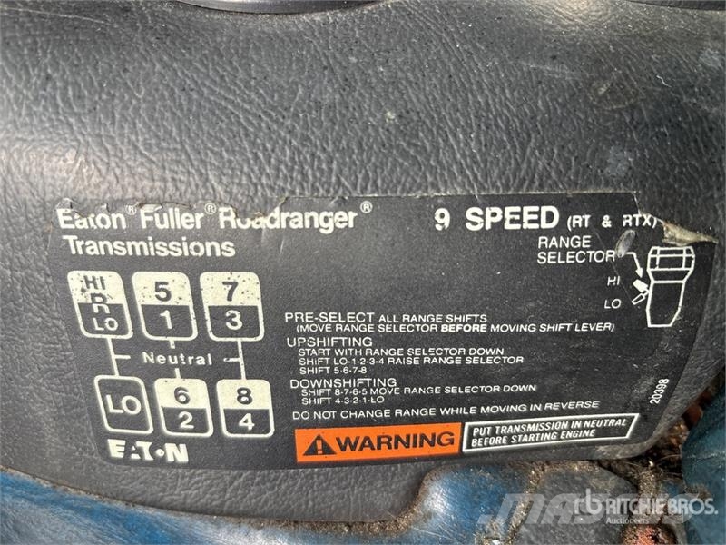 Freightliner FLA086 6x4 Movie Cast Truck Autre camion