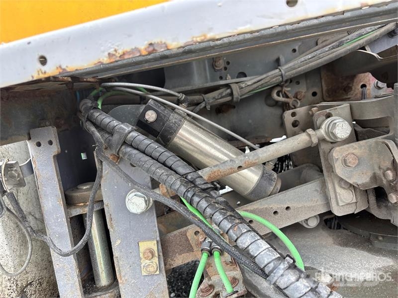 Freightliner M2 106 Kamioni za čišćenje ulica