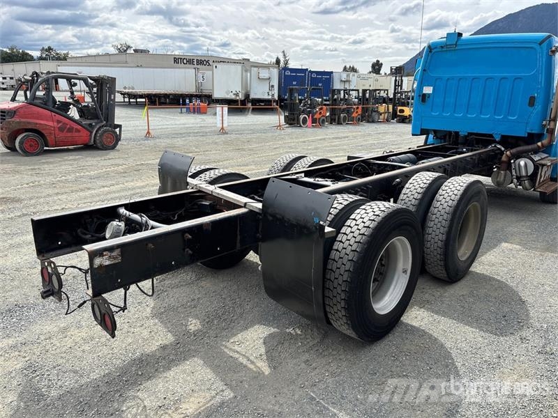 Freightliner M2 106 Kabine i unutrašnjost