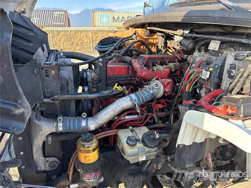 Freightliner M2 106 Cabines