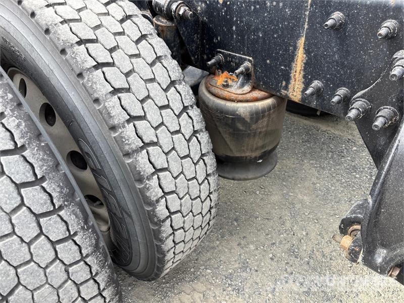 Freightliner M2 106 Kabine i unutrašnjost