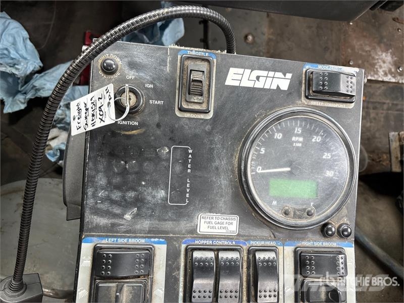 Freightliner M2 106 Kamioni za čišćenje ulica