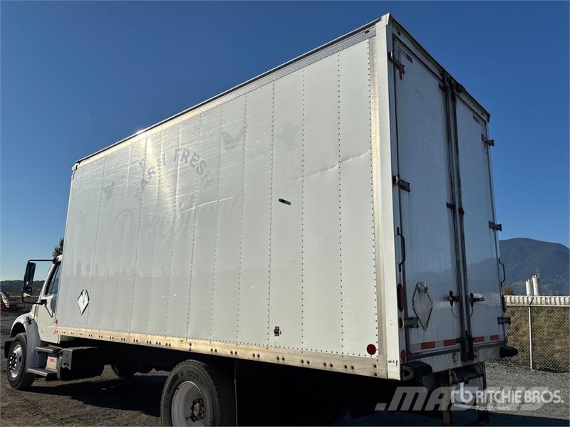 Freightliner M2 106 Camion cassonati