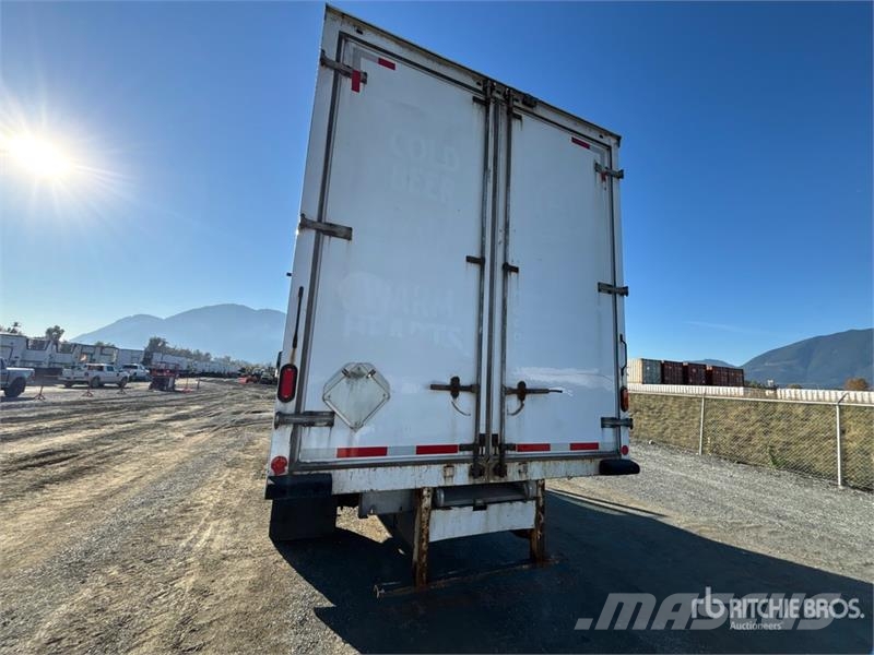 Freightliner M2 106 Camion cassonati