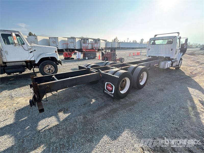 Freightliner M2 106 Cabines