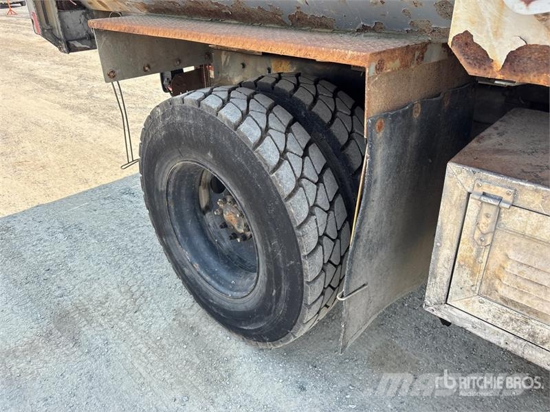 Freightliner M2 106 4x2 S/A Dump Truck Kiperi kamioni