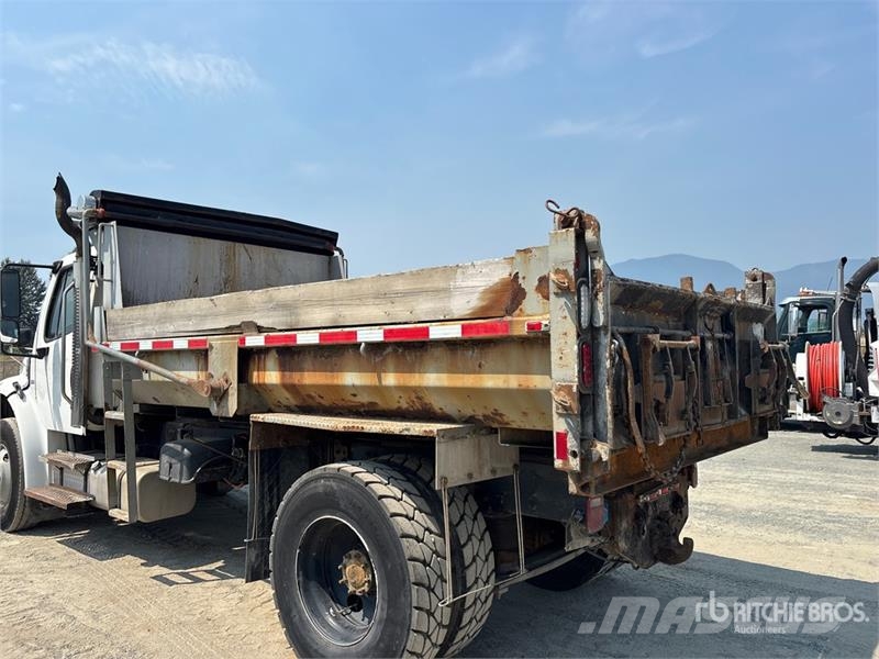 Freightliner M2 106 4x2 S/A Dump Truck Kiperi kamioni