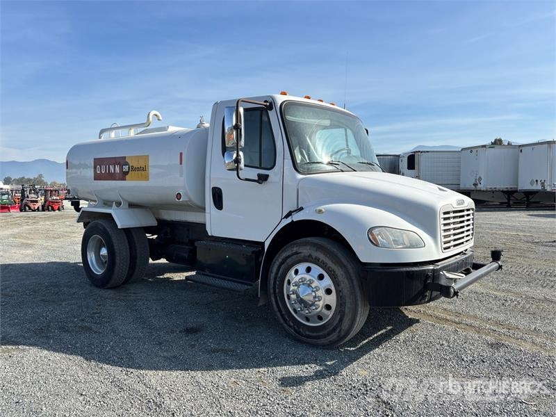 Freightliner M2 106 4x2 Water Truck Ūdens mašīnas