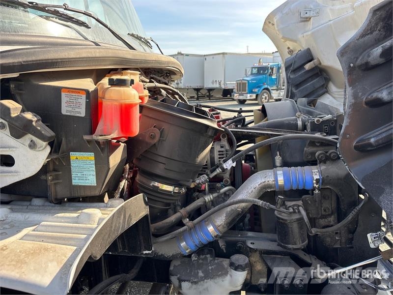 Freightliner M2 106 4x2 Water Truck Ūdens mašīnas
