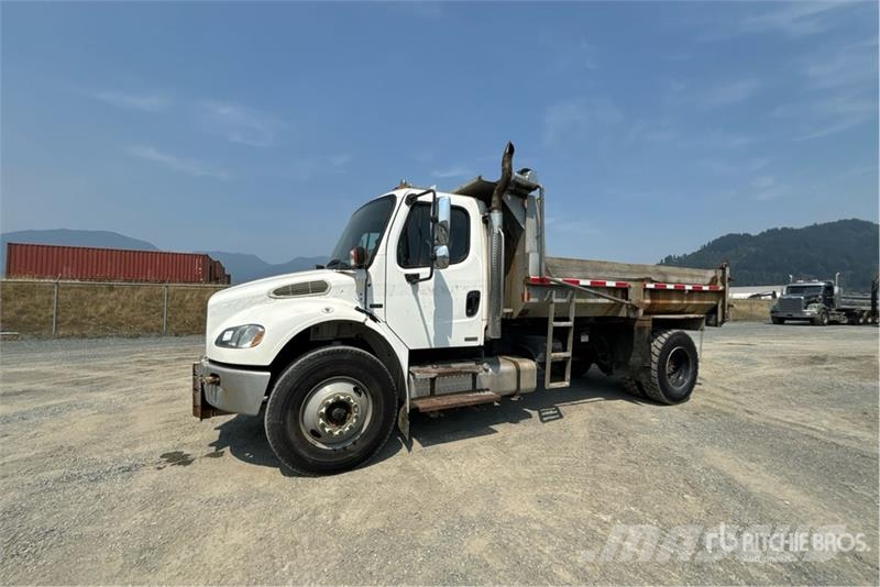Freightliner M2 106 4x2 S/A Dump Truck Kiperi kamioni