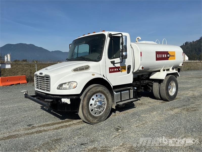 Freightliner M2 106 4x2 Water Truck Ūdens mašīnas