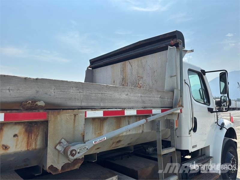 Freightliner M2 106 4x2 S/A Dump Truck Kiperi kamioni