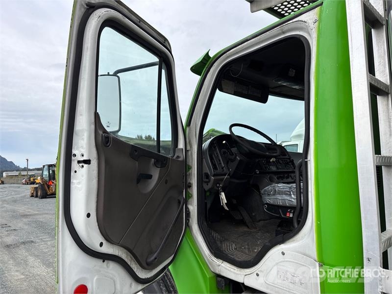 Freightliner M2 112 Kamioni hladnjače