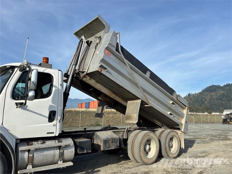 Freightliner M2 112 6x4 T/A Dump Truck Tippbilar