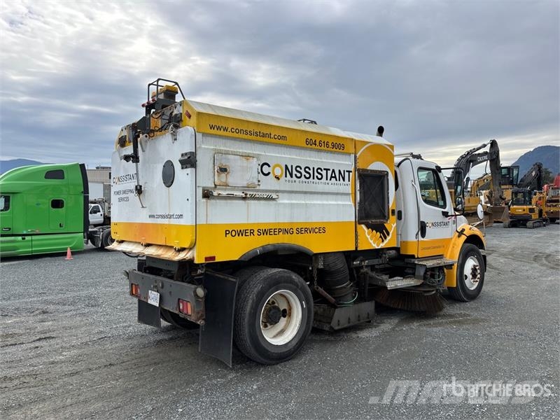 Freightliner M2 Sweeper Truck Šlavimo sunkvežimiai