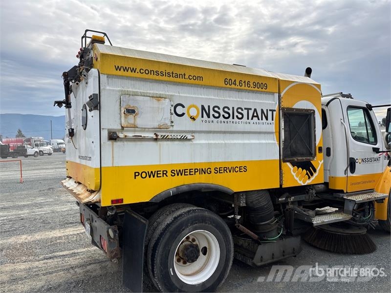 Freightliner M2 Sweeper Truck Šlavimo sunkvežimiai