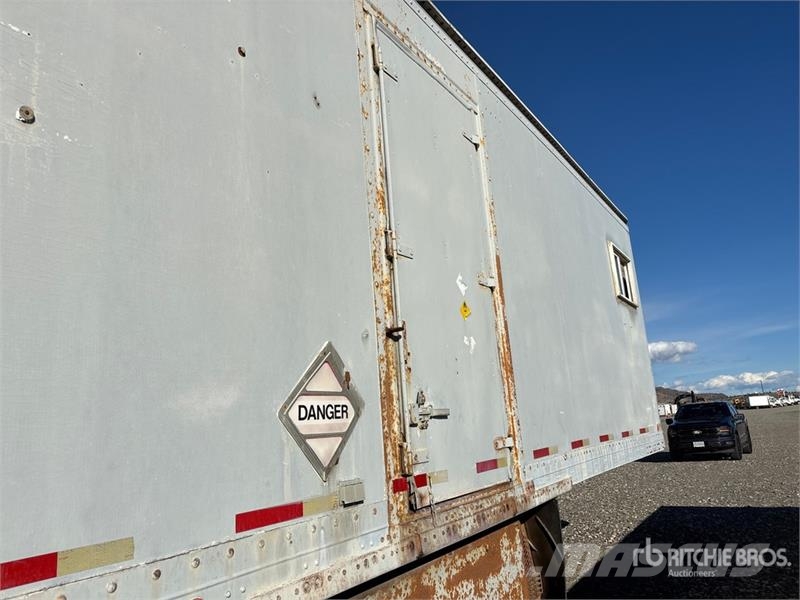 Fruehauf 45 ft T/A Shop Generator Trailer Maskintransporter